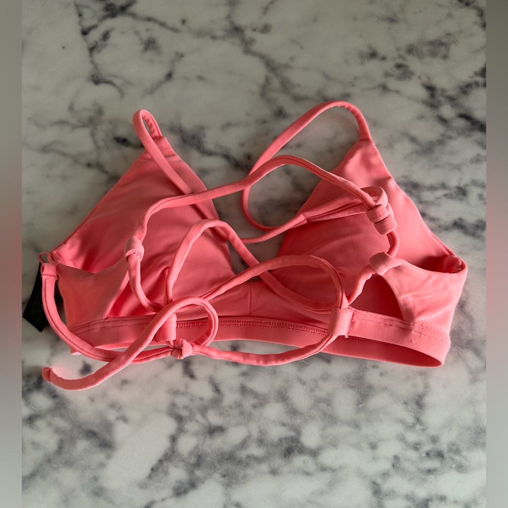 Hurley Pink Swimsuit Top Removable Pads Size Medium - Picture 4 of 4